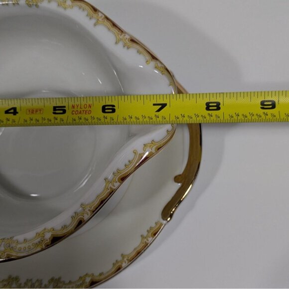 Renwiok Japan Porcelain Gravy Boat Attached Underplate Gold Trim Floral Design - Picture 3 of 13